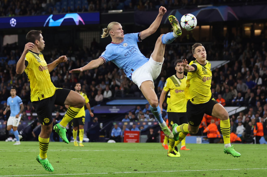 Manchester City v Borussia Dortmund: Group G - UEFA Champions League