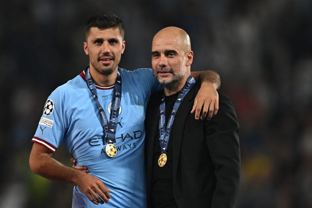 TOPSHOT-FBL-EUR-C1-MAN CITY-INTER