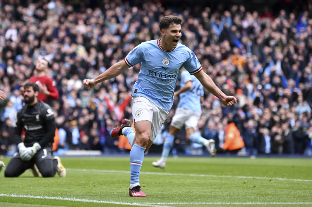 Manchester City v Liverpool FC - Premier League