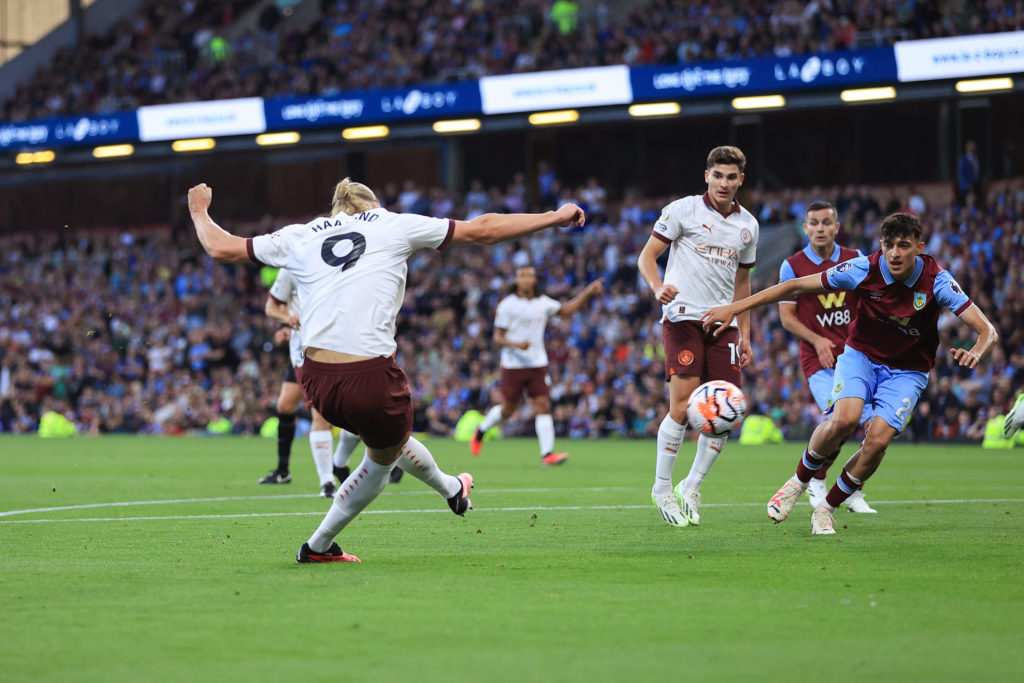 Burnley FC v Manchester City - Premier League