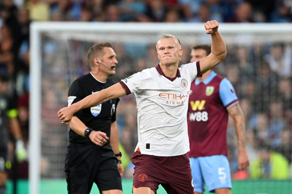 Burnley FC v Manchester City - Premier League