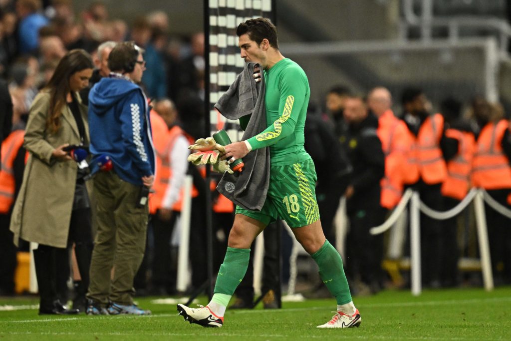 FBL-ENG-LCUP-NEWCASTLE-MAN CITY