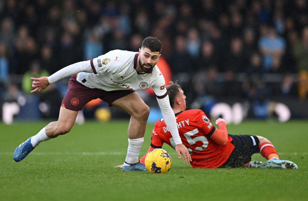 Luton Town v Manchester City - Premier League