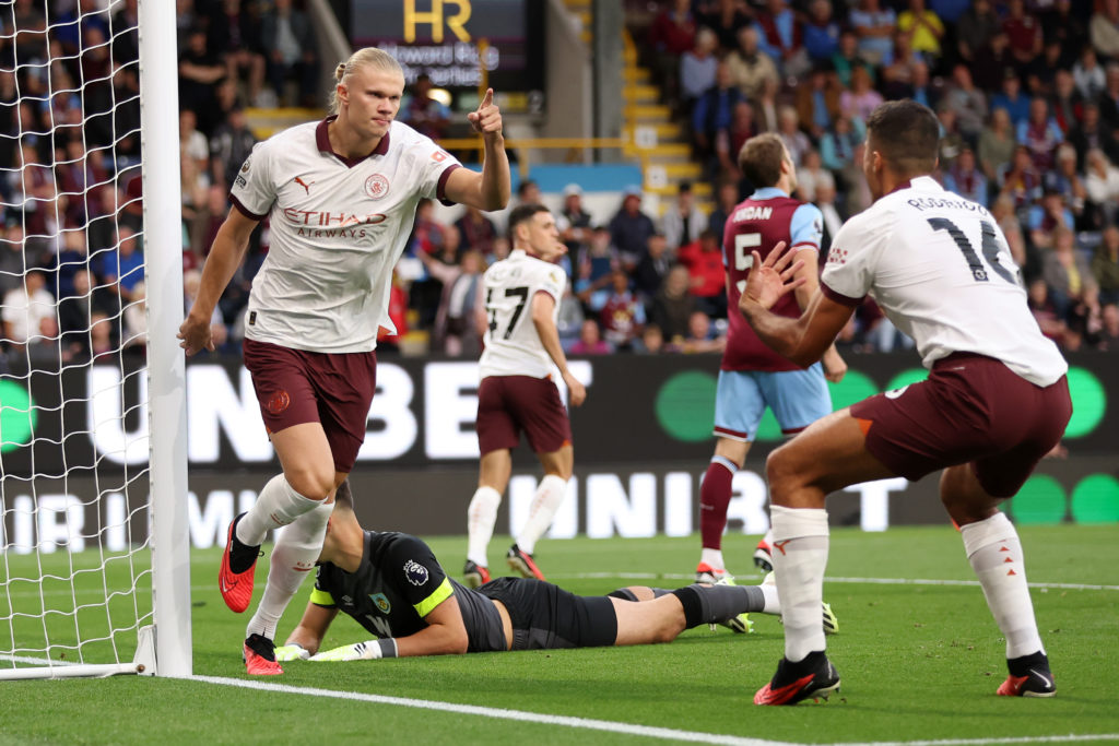 Burnley FC v Manchester City - Premier League