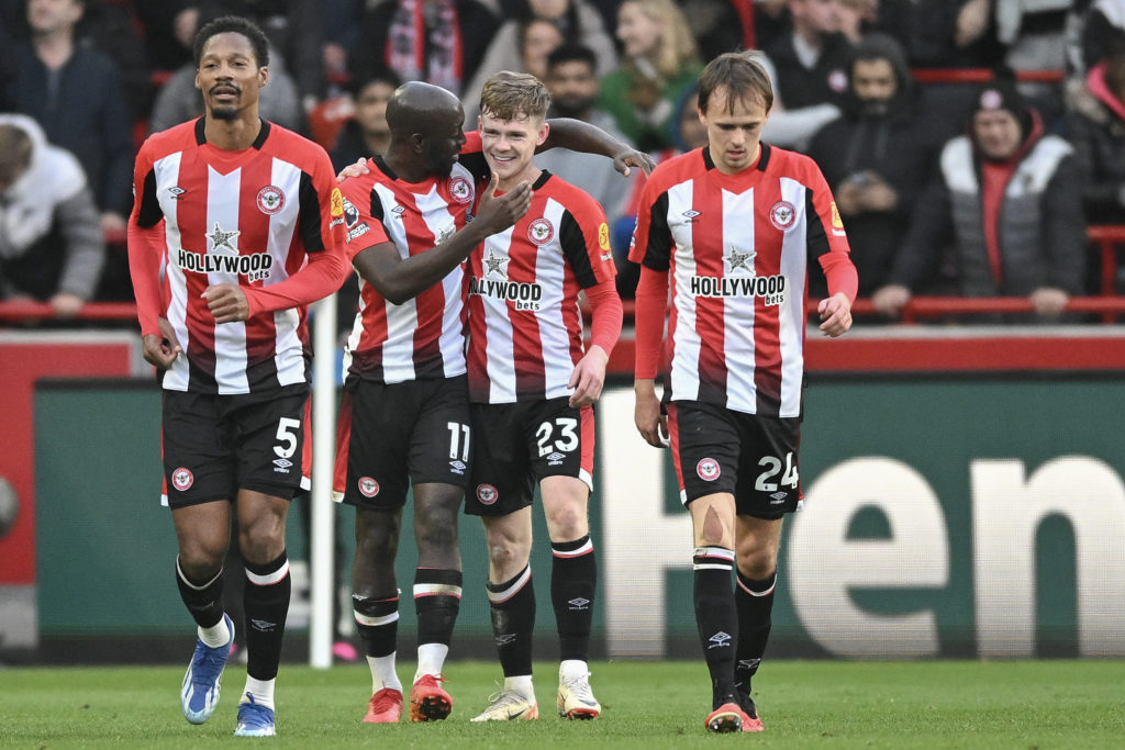 Brentford FC v Aston Villa - Premier League