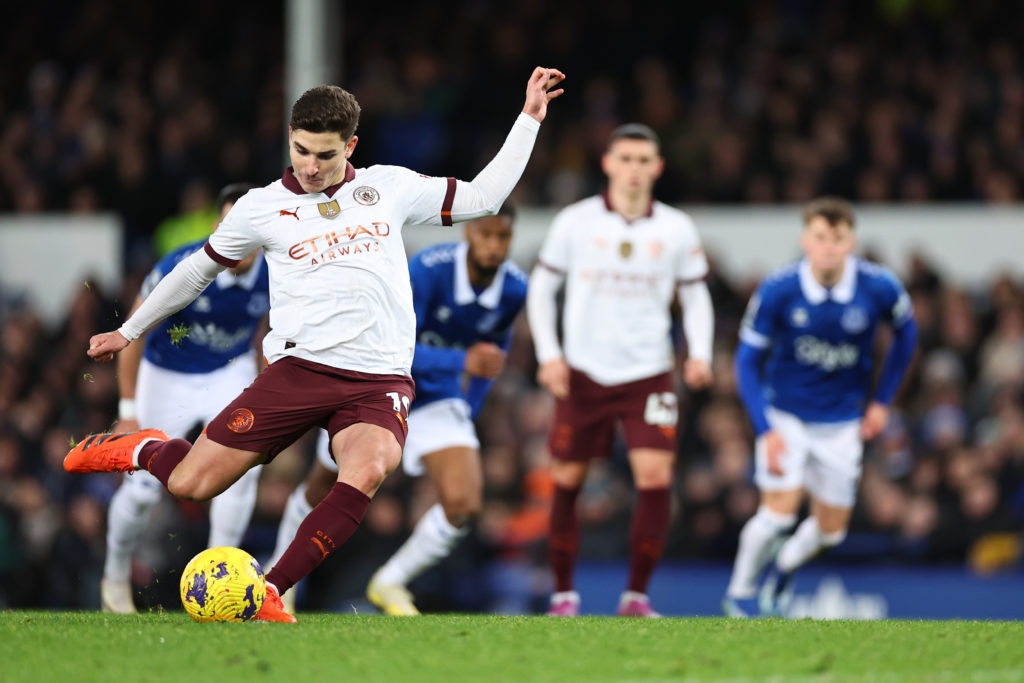 Everton FC v Manchester City - Premier League