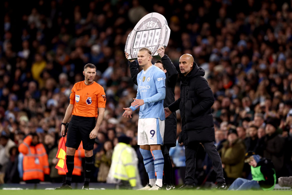 Manchester City v Burnley FC - Premier League