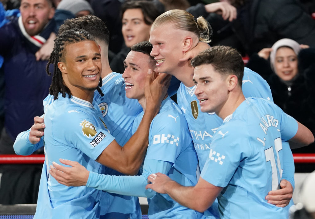 Brentford FC v Manchester City - Premier League