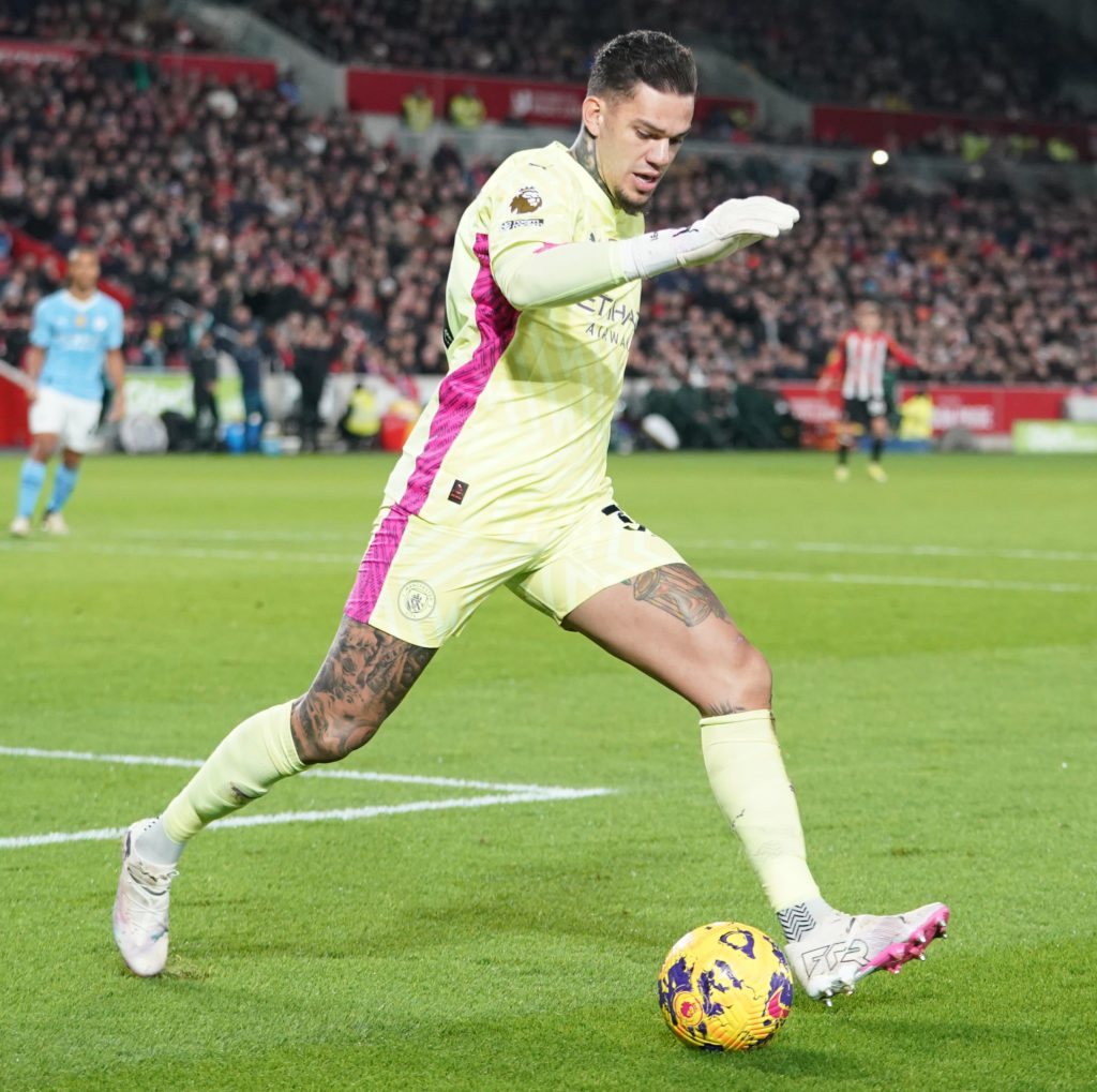Brentford FC v Manchester City - Premier League