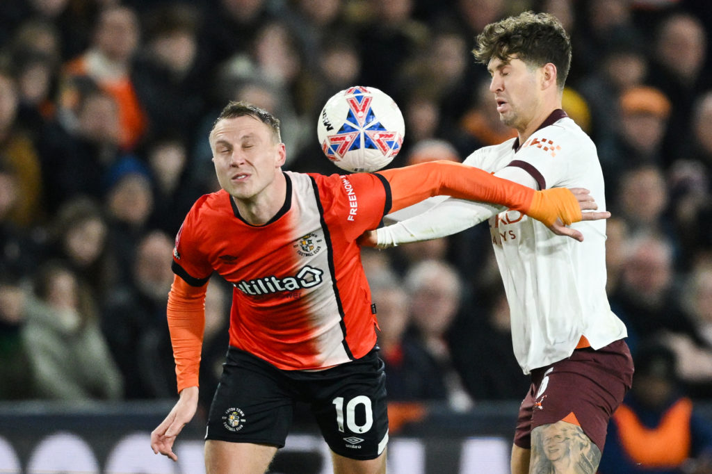 FBL-ENG-FA CUP-LUTON-MAN CITY