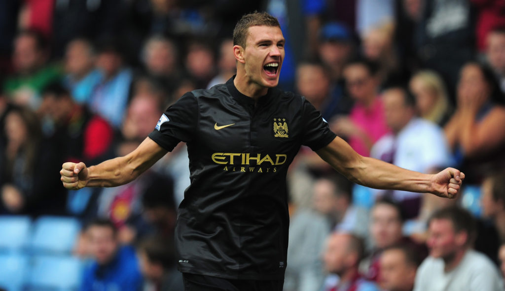 Aston Villa v Manchester City - Premier League
