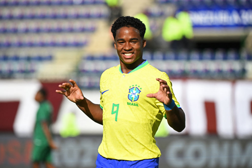OLY-FBL-U23-BOL-BRA