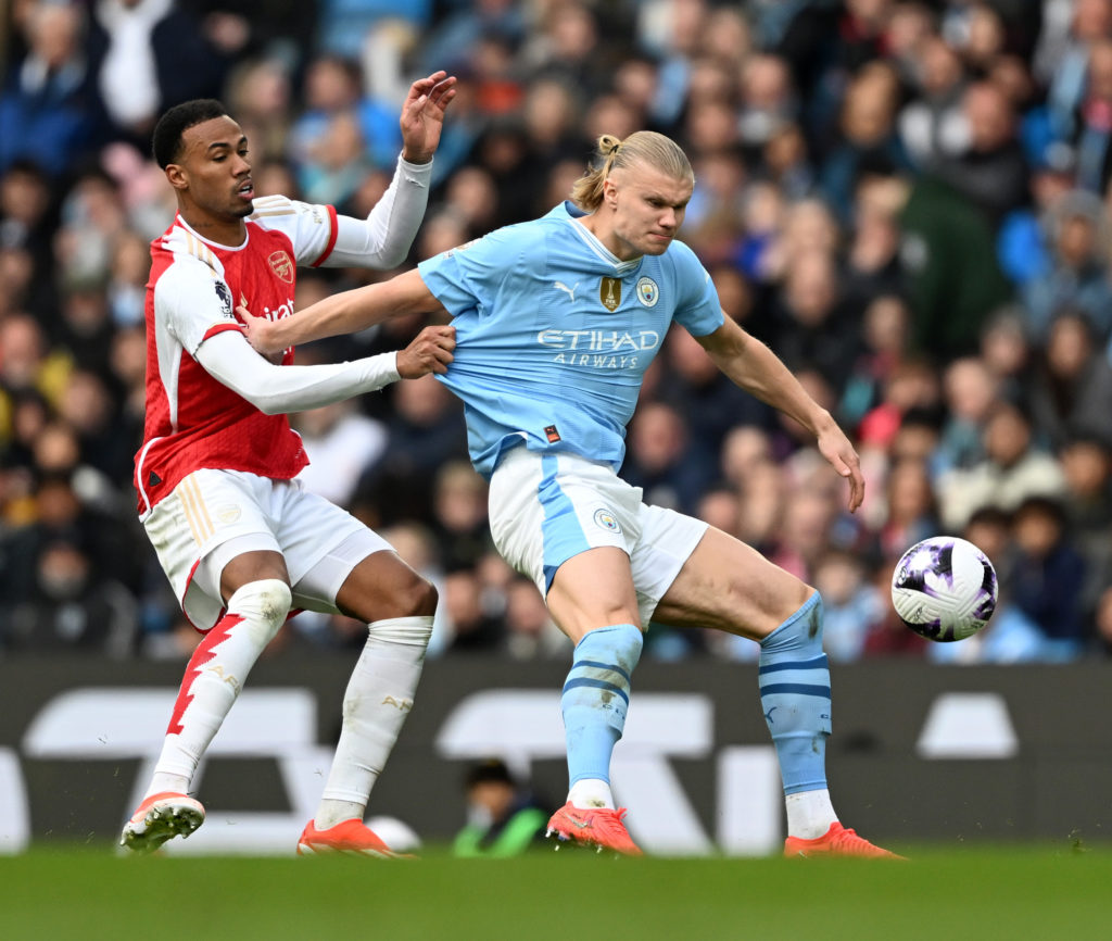 Manchester City v Arsenal FC - Premier League