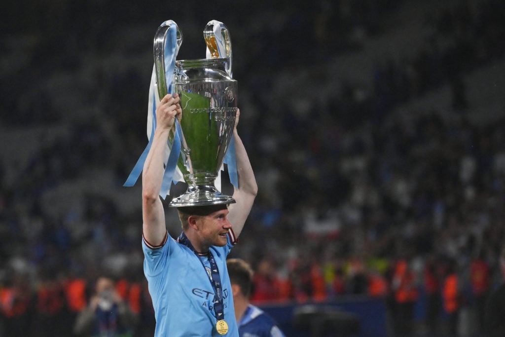 TOPSHOT-FBL-EUR-C1-MAN CITY-INTER