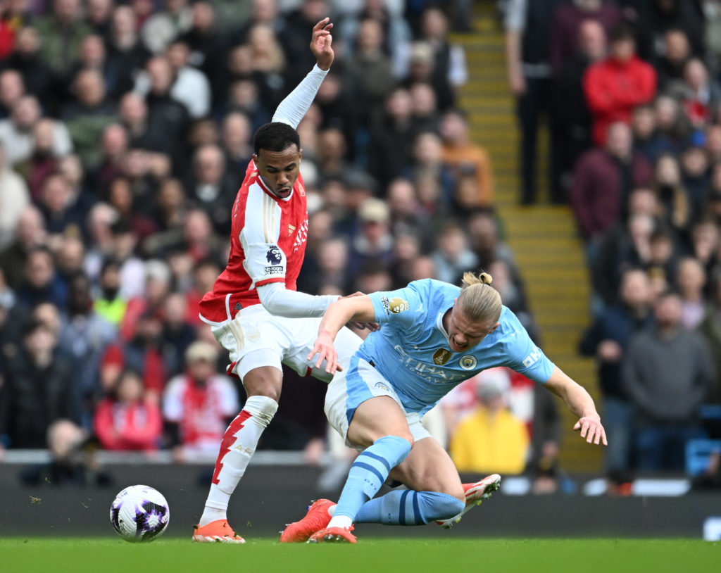 Manchester City v Arsenal FC - Premier League