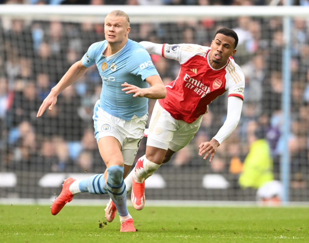 Manchester City v Arsenal FC - Premier League