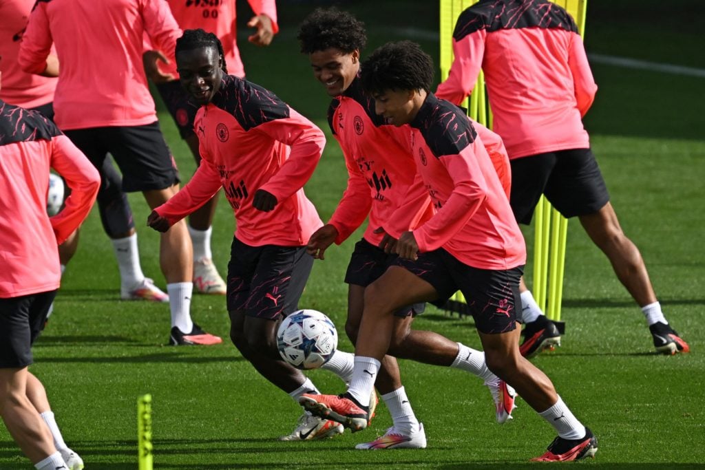 FBL-EUR-C1-MAN CITY-TRAINING