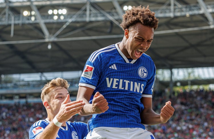 Photo by Max Ellerbrake - firo sportphoto/Getty Images