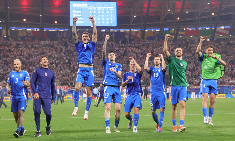 Photo by Jürgen Fromme - firo sportphoto/Getty Images