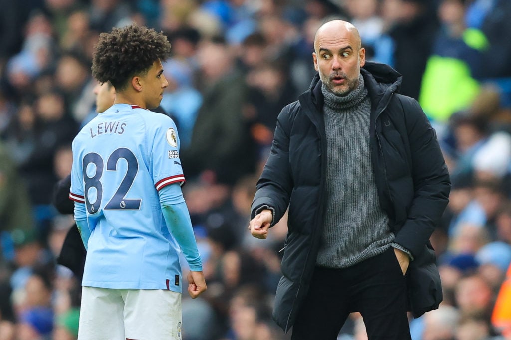Manchester City v Wolverhampton Wanderers - Premier League