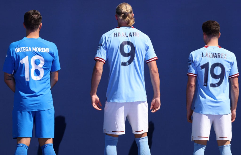 Manchester City Present New Summer Signings