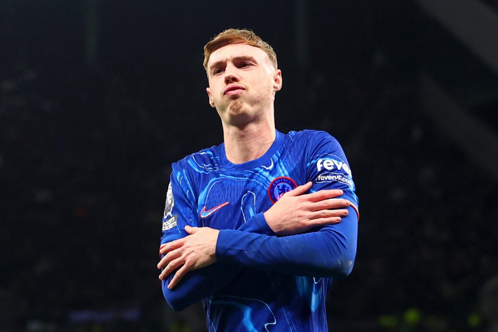 Cole Palmer of Chelsea celebrates scoring his side's second goal during the Premier League match between Tottenham Hotspur FC and Chelsea FC at Tottenham Hotspur Stadium on December 08, 2024