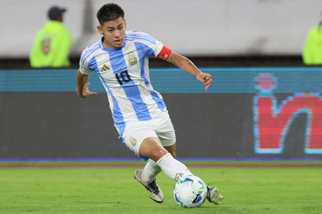 FBL-SOUTHAM-U20-URU-ARG