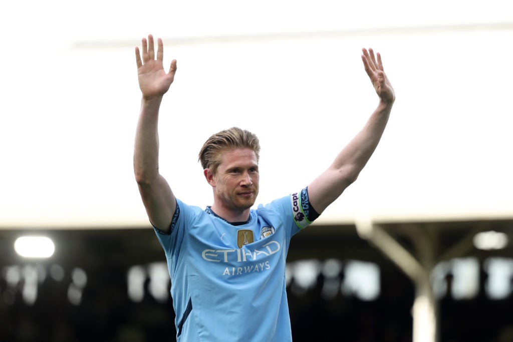Kevin De Bruyne waves to the crowd after Fulham v Manchester City