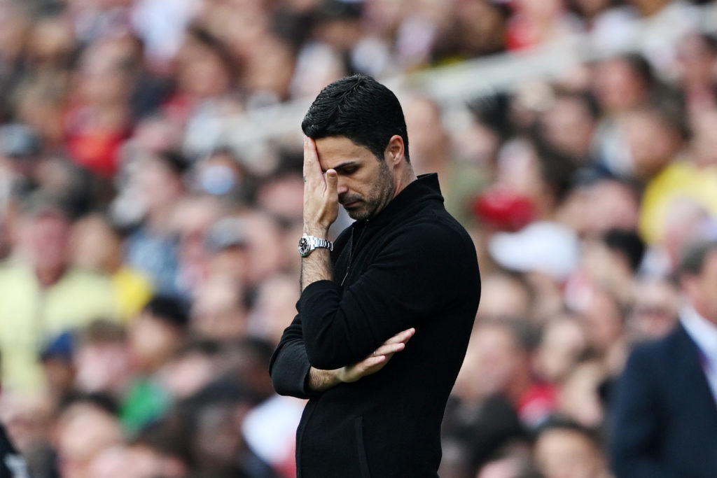 Mikel Arteta looking frustrated during Arsenal v Everton.