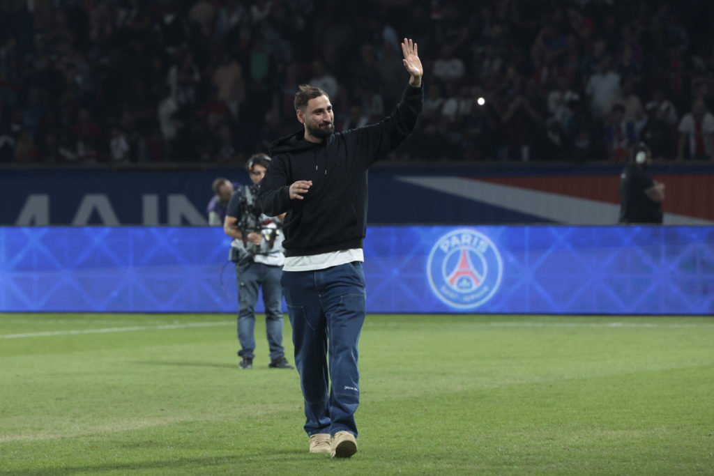 PSG goalkeeper Gianluigi Donnarumma salutes the supporters following the Ligue 1 McDonald's football match between Paris Saint-Germain (PSG) and SCO Angers at Parc des Princes stadium on August 22, 2025