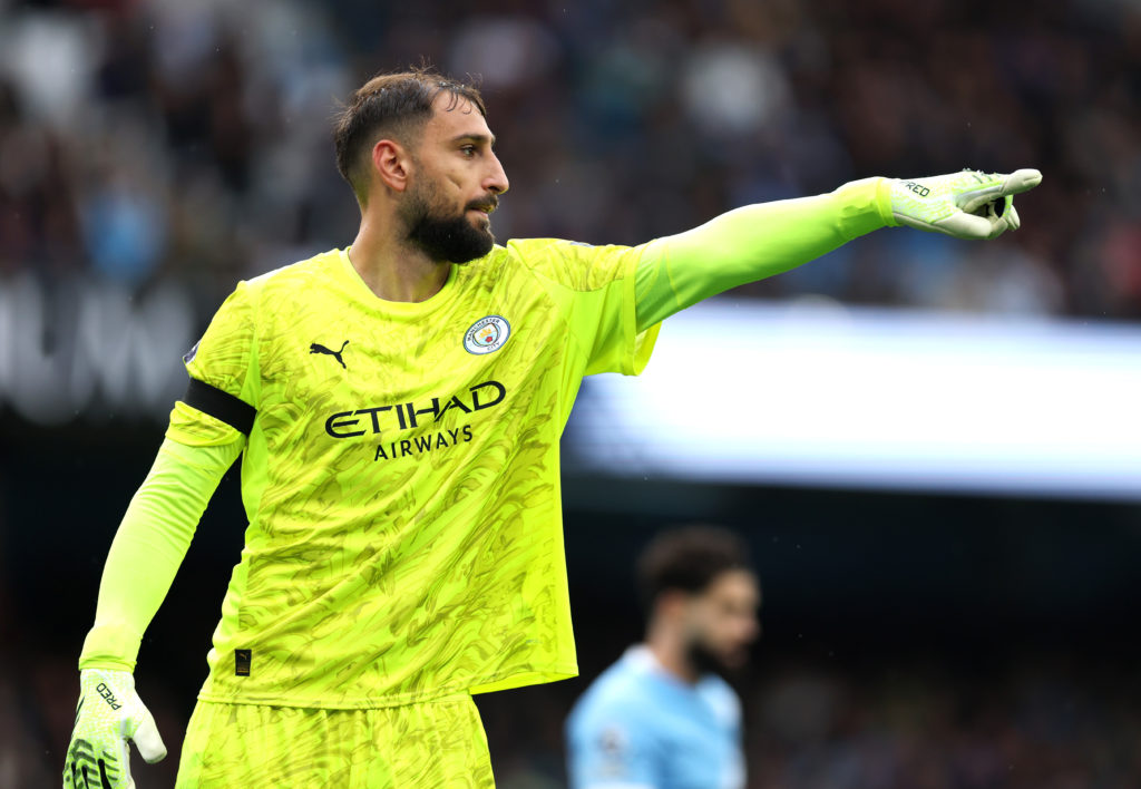 Gianluigi Donnarumma pointing during Manchester City v Manchester United.