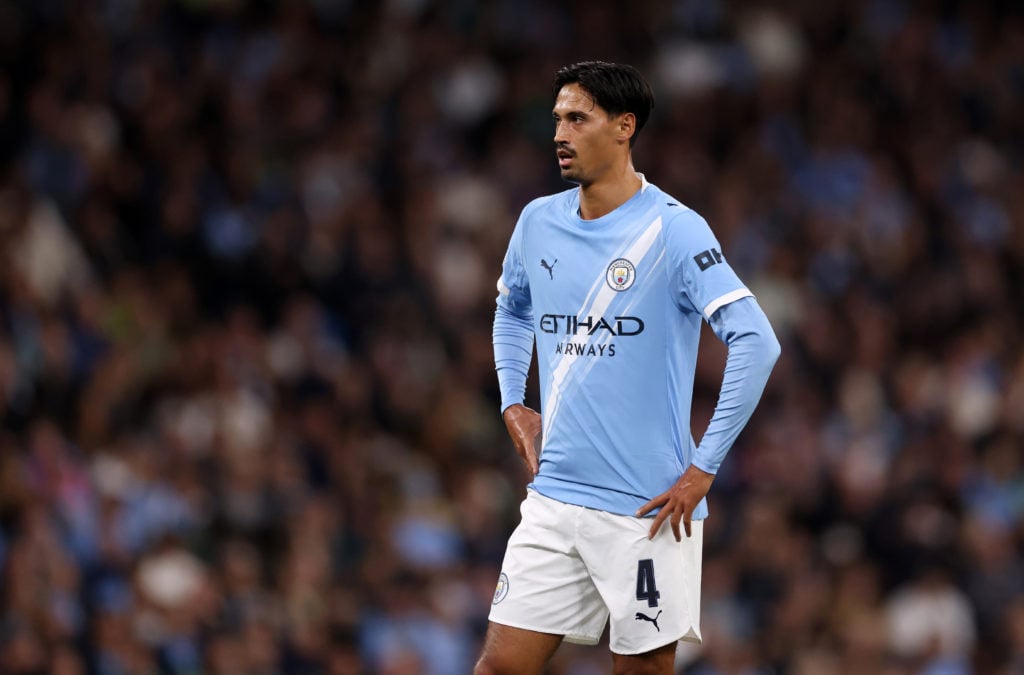 Tijjani Reijnders playing for Manchester City.