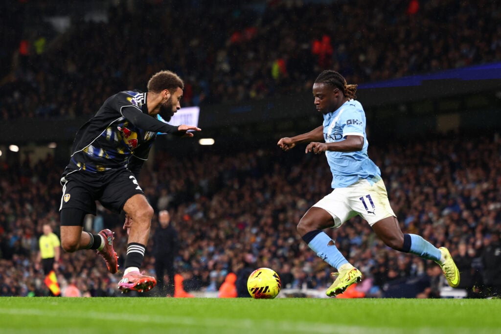 Jeremy Doku playing for Manchester City.