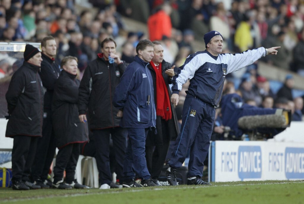 Kevin Keegan dishes out some instructions.