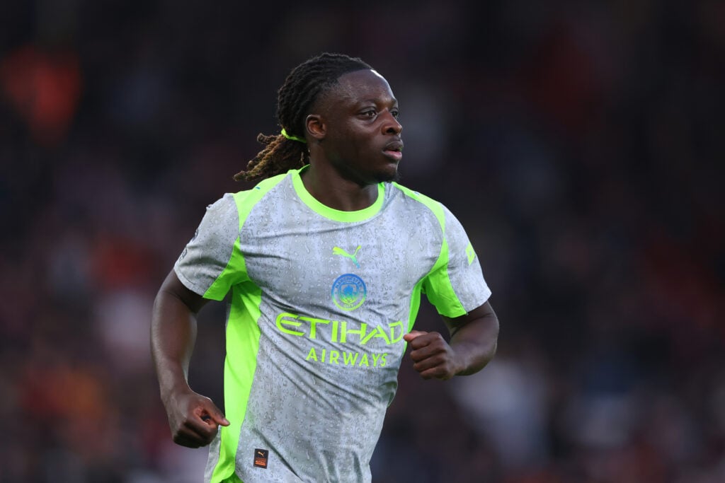 Jeremy Doku playing for Manchester City.